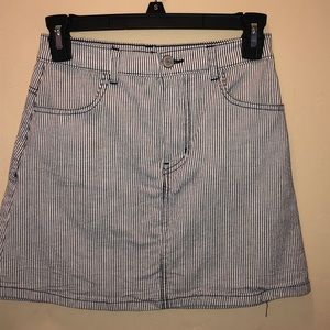 brandy melville skirt